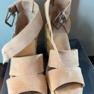 Universal Thread Caroline Blush Wedge Shoes